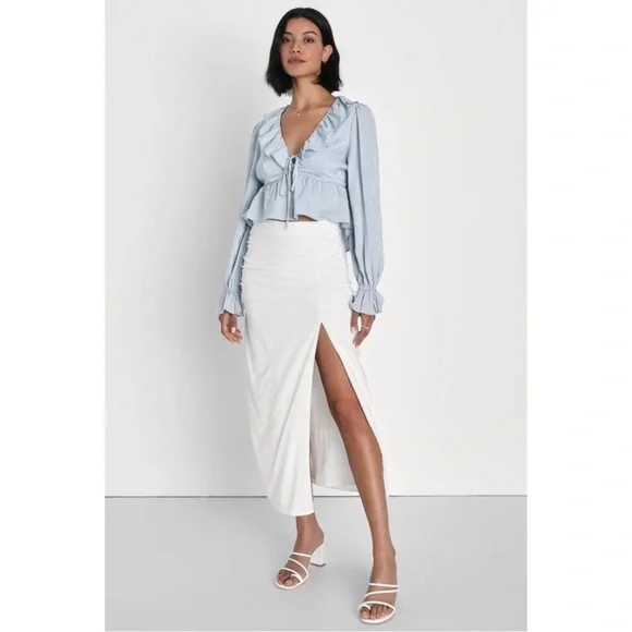 NWT LULUS Charming Style Light Blue Floral Satin Ruffle Long Sleeve Top Size L - Picture 4 of 10